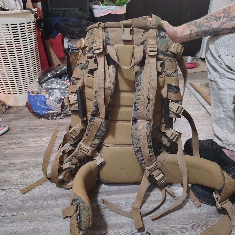 U.S.M.C. marpat backpack - Picture 2 of 4